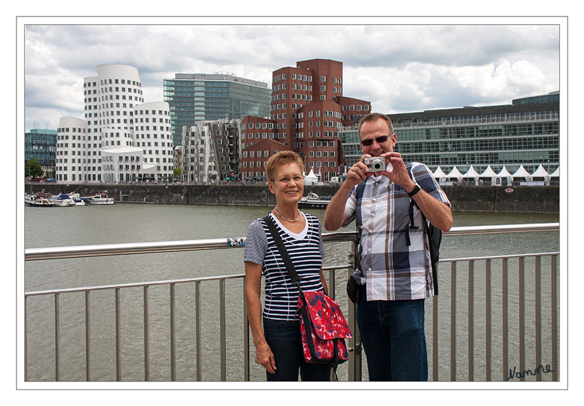 Fotografen unter sich
Schlüsselwörter: Düsseldorf                              Medienhafen