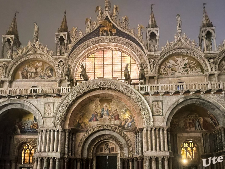 Impressionen aus Venedig
Schlüsselwörter: Italien