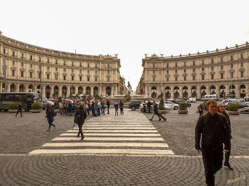Romimpressionen
Piazza della Repubblica
Schlüsselwörter: Italien