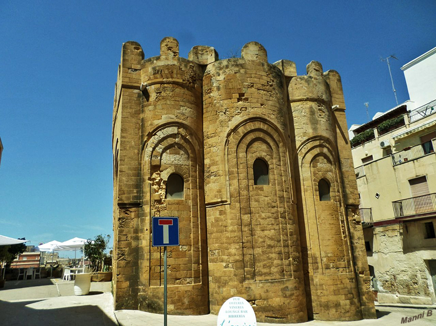 Mazara del Vallo
ist eine Gemeinde in der Provinz Trapani in der Region Sizilien. 
Schlüsselwörter: Italien