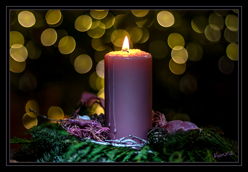 Besinnliche Adventszeit
Schlüsselwörter: Advent; Kerze