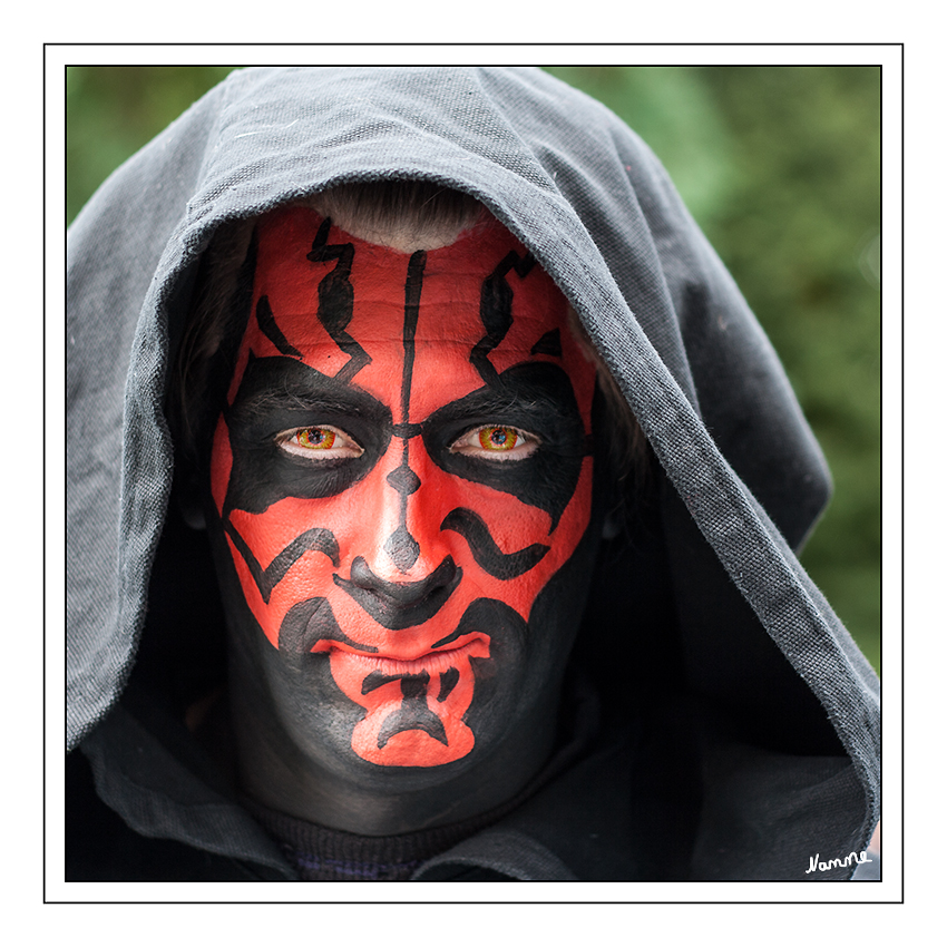 Sith Lord 
Darth Maul aus dem Krieg der Sterne
Arcen Elf Fantasy Fair
Schlüsselwörter: Arcen Elf Fantasy Fair