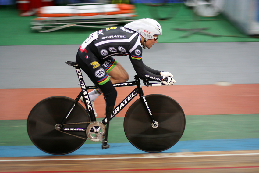 Impressionen SixDayNight 10
Aktuel 103 Athletinnen und Athleten mit Handycap aus 16 Nationen sind beim Europa Cup ParaCycling dabei um sich für die Paralympics 2012 in London zu qualifizieren.
Schlüsselwörter: SixDayNight 10 Europa-Cup ParaCycling Ladys Cup Radrennen