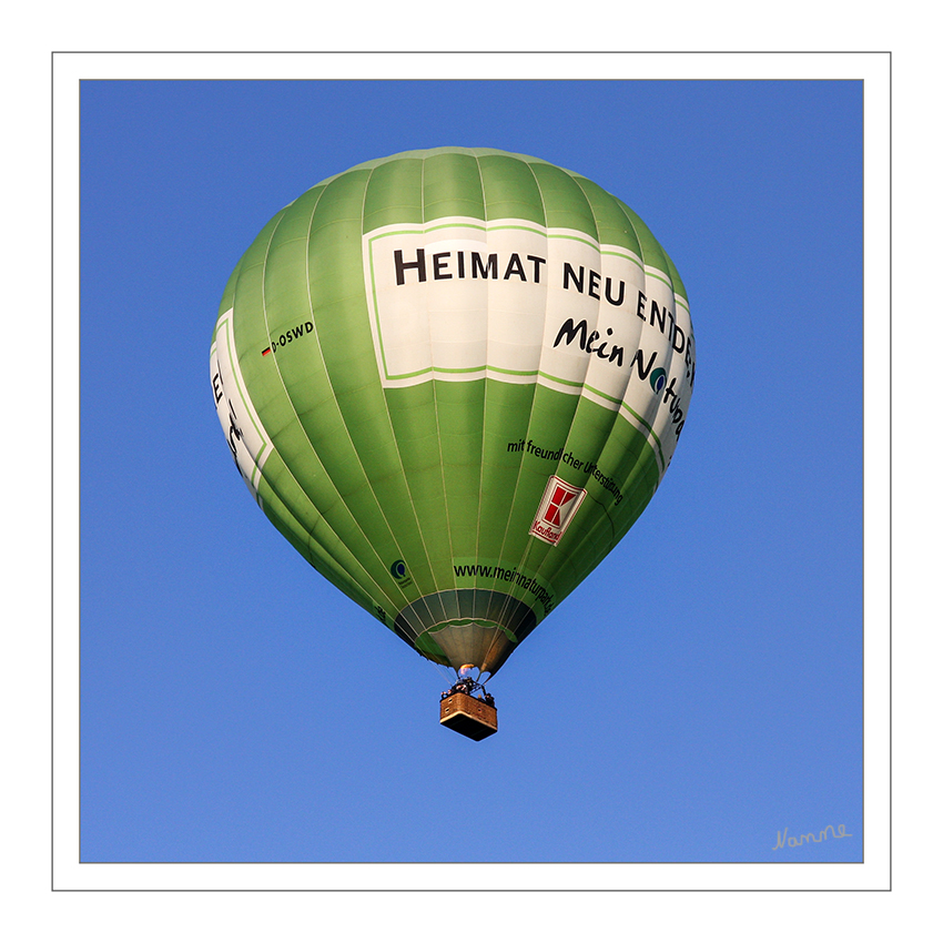 Anheizen
Ballon fahren
Schlüsselwörter: Ballon