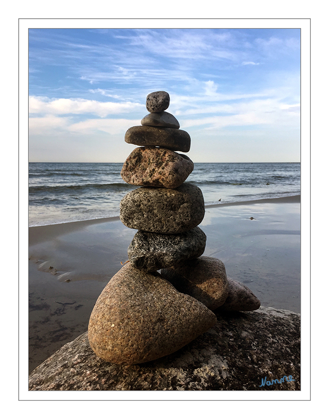 Steinhaufen
am Strand von Binz
Schlüsselwörter: Rügen, Binz, Strand