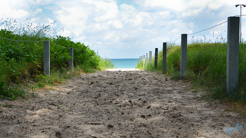 Strandabgang
Schlüsselwörter: Binz, Strand