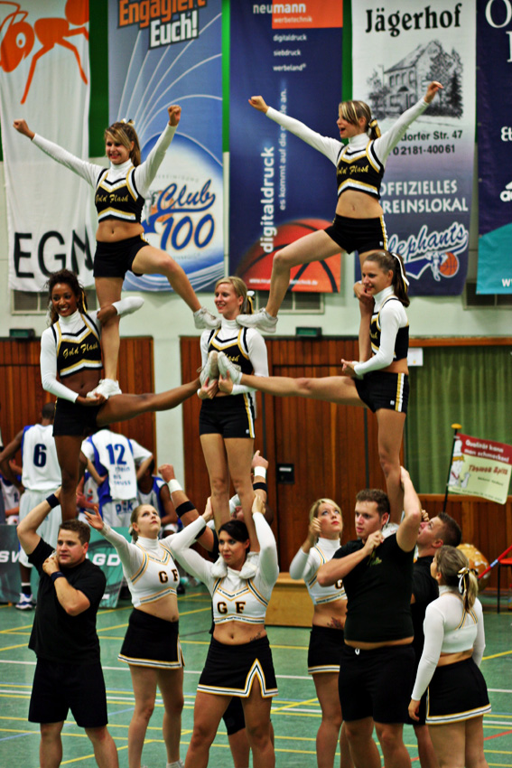 Cheerleader 1
Schlüsselwörter: Basketball   Cheerleader   Grevenbroich   Elephants