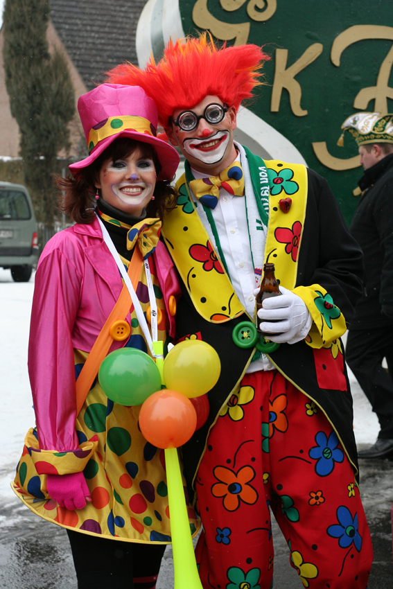 Wir freuen uns
Tulpensonntagsumzug 2010
Schlüsselwörter: Karneval