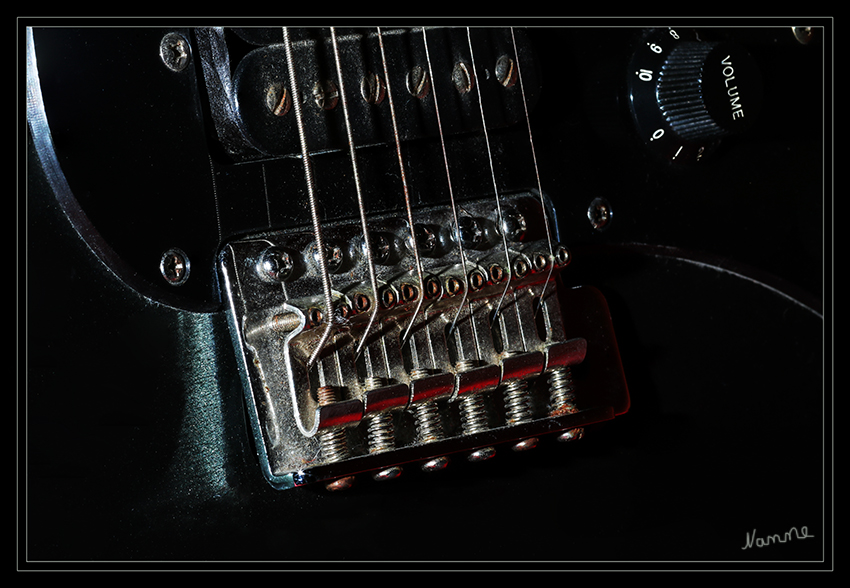 Detail
einer Gitarre 
Schlüsselwörter: Klein, Detail