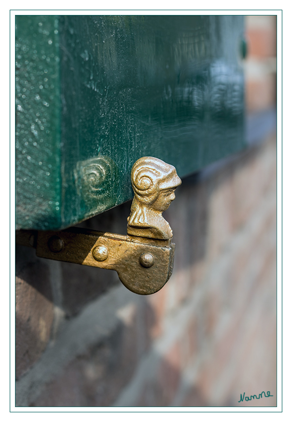 Detail Fensterladenhalter
Schlüsselwörter: Fensterladen, Halter, 