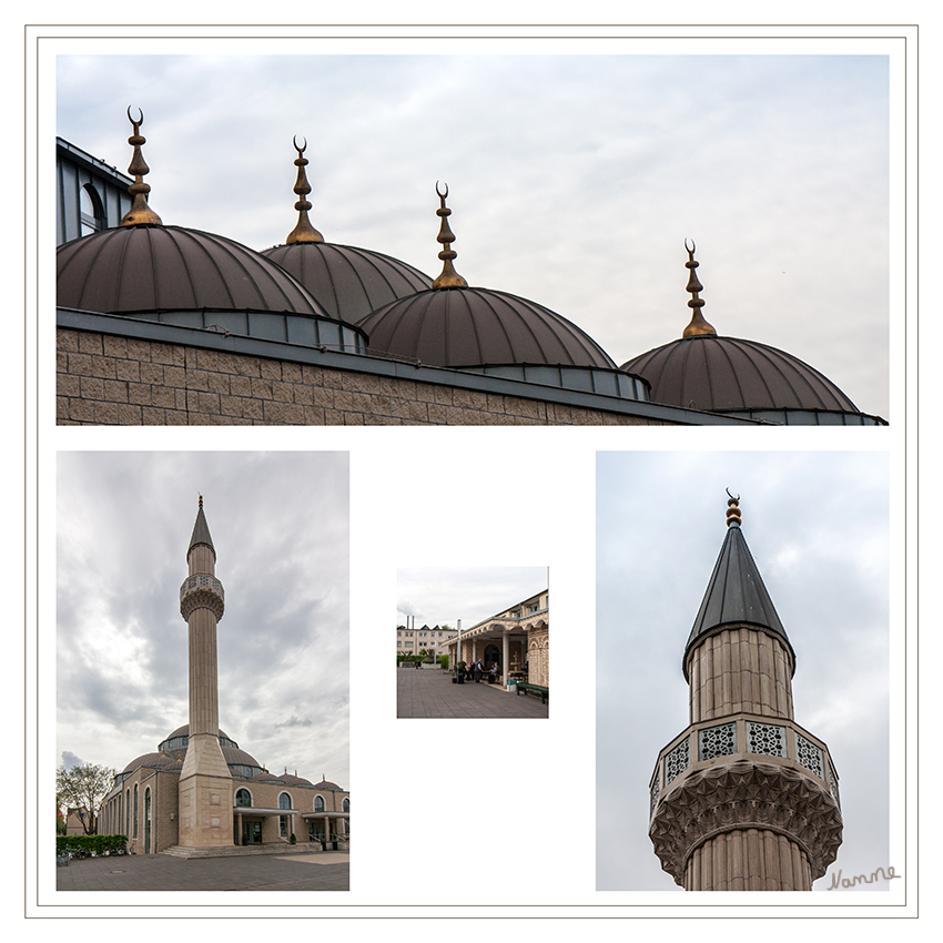Duisburg - Moschee
Das Gebäude hat eine Grundfläche von 40 mal 28 Metern, eine Minaretthöhe von 34 Metern und ein 23 Meter hohes silberfarbenes Kuppeldach. Auf einen Gebetsruf durch einen Muezzin nach außerhalb des Gebäudes wird verzichtet. 
laut Wikipedia
Danke an Hajo61 für seine Führung durch die Stadt. 
Schlüsselwörter: Duisburg Moschee