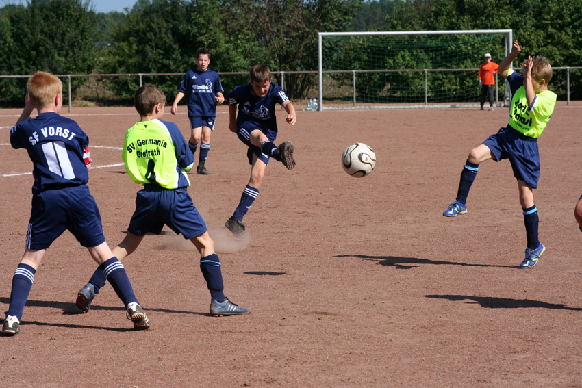 Sportfestimpressionen 16
Fußball
Schlüsselwörter: Sportfest   Grefrath   SV Germania   Fußball