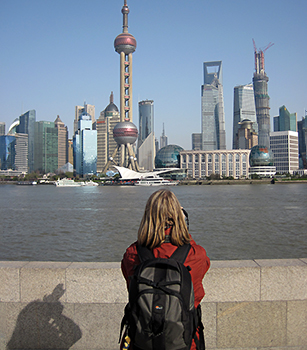 Blick auf den Fernsehturm 
von Shanghai
Dank an Joachim
Schlüsselwörter: Shanghai                    Bund                       Fernsehturm