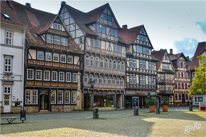 Alte Baukunst
Strassenzeile in Hann.-Münden
Schlüsselwörter: Hann.-Münden