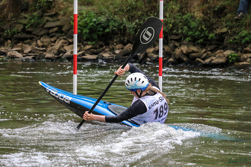 Kanu Erftslalom
Zum zehnten Male ist die Kanugemeinschaft Erft Gastgeber für einen bundesoffenen Slalom-Wettbewerb auf der Neusser Erft.
Schlüsselwörter: Kanu, Erft, Erftslalom, 2016