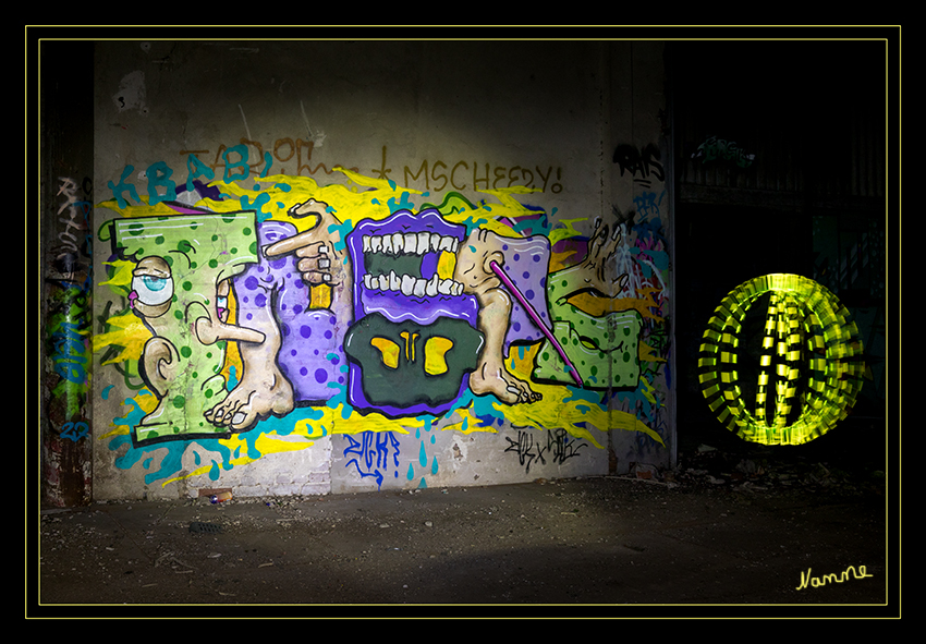 7 - Graffitikunst
Schlüsselwörter: Lichtmalerei , Light Painting