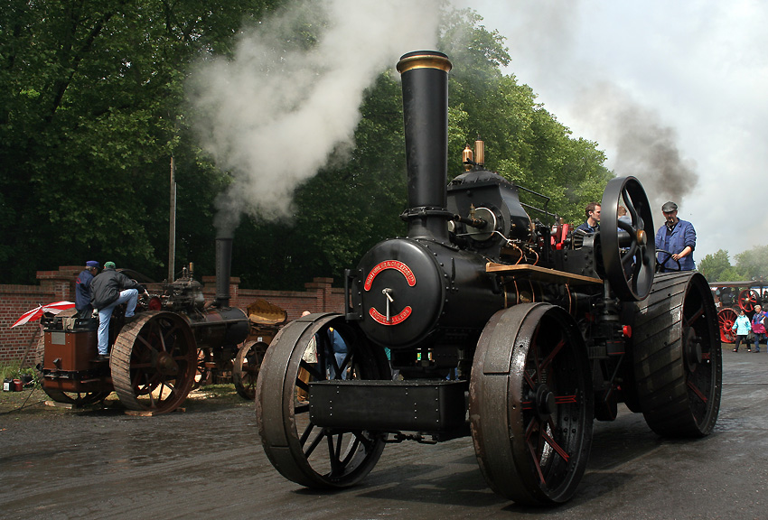 DampfFestival
in Bochum Zeche Hannover 2007
Schlüsselwörter: DampfFestival    Bochum    Dampflokomotive