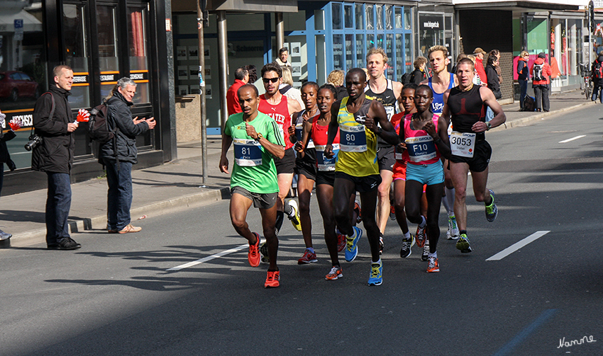 Metro Group Marathon
Düsseldorf
Schlüsselwörter: Marathon Düsseldorf Metro Group Marathon