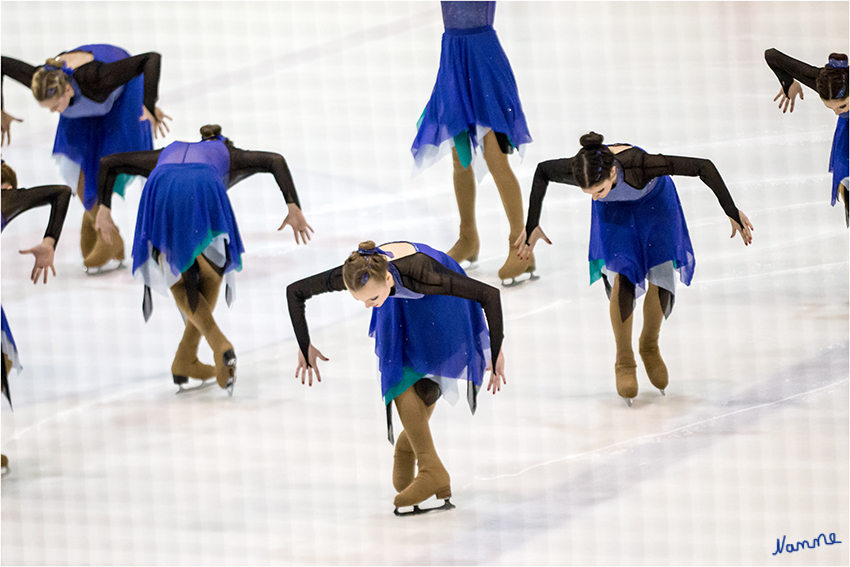 NRW Trophy for SYS
Bereits zum vierten Mal richtete der Neusser Schlittschuh-Klub den internationalen Wettbewerb im Synchron-Eiskunstlaufen 2015 aus.
Schlüsselwörter: NRW Trophy for SYS 2015 Synchronized Skating NRW Trophy