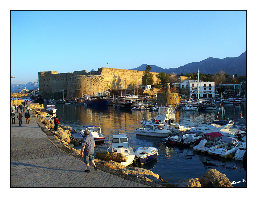 Hafen mit Befestigungsanlage in Girne / Kyrenia
Schlüsselwörter: Nordzypern