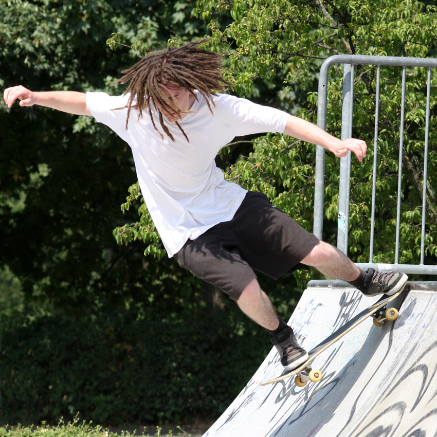 Skater
Schlüsselwörter: Skater