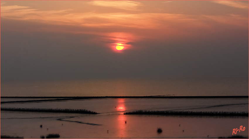 Sonnenuntergang
am Meer
Schlüsselwörter: Sonnenuntergang