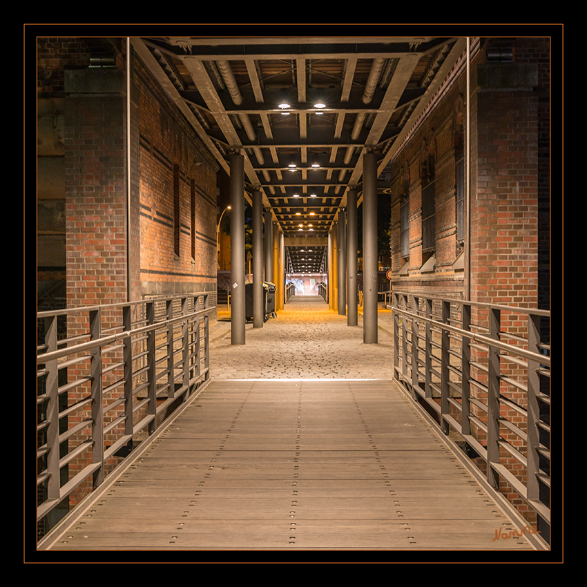 Hamburg - Speicherstadt
Schlüsselwörter: Hamburg, Speicherstadt