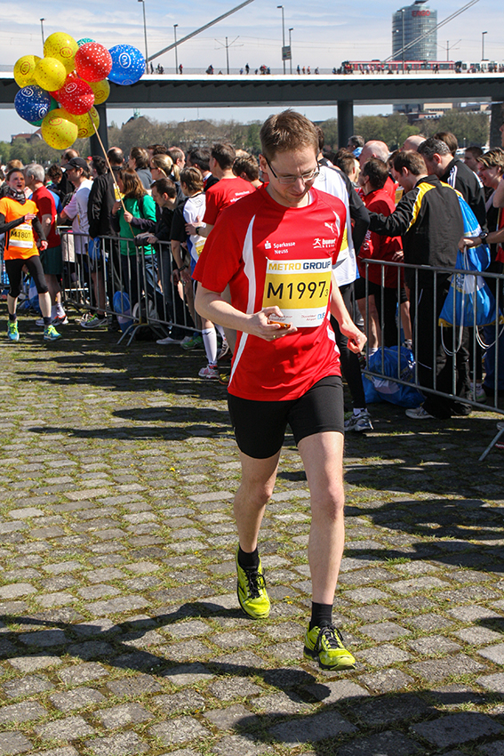 Staffellauf
Schlüsselwörter: Marathon Düsseldorf Sparkasse Neuss