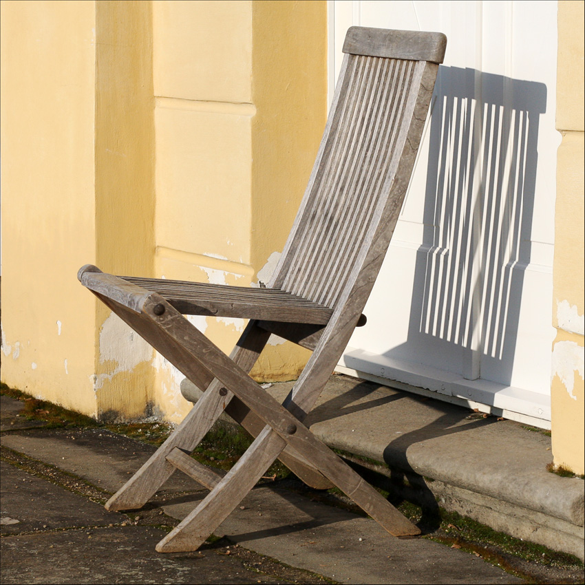 Komm nimm doch Platz...
Schattenspiel im Januar
Schlüsselwörter: Schattenspiel      Stuhl