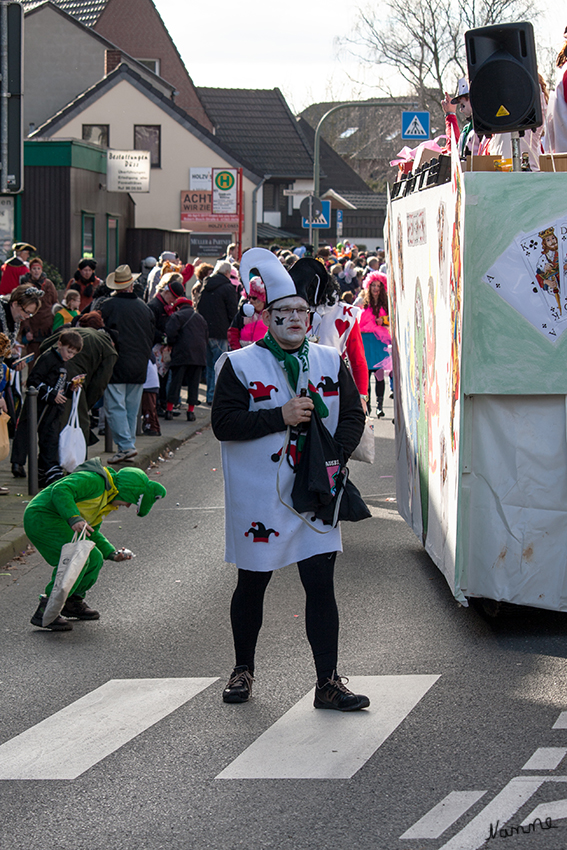 Tulpensonntagumzug
in Grefrath
Schlüsselwörter: Tulpensonntag, Grefrath