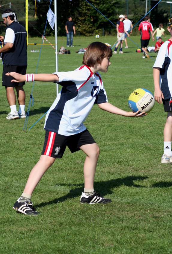 Sportfestimpressionen 10
Volleyball
Schlüsselwörter: Sportfest   Grefrath   SV Germania   Volleyball