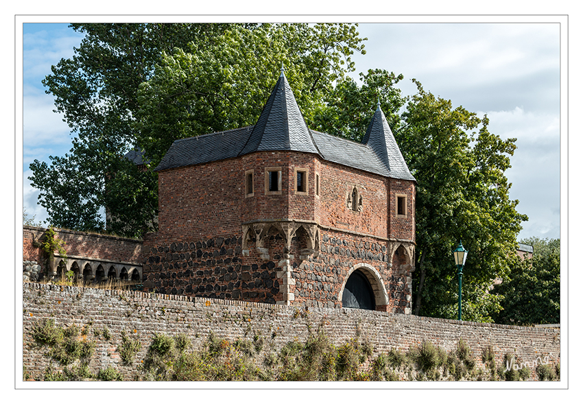 Südtor und Stadtmauer
Zons
Schlüsselwörter: Zons