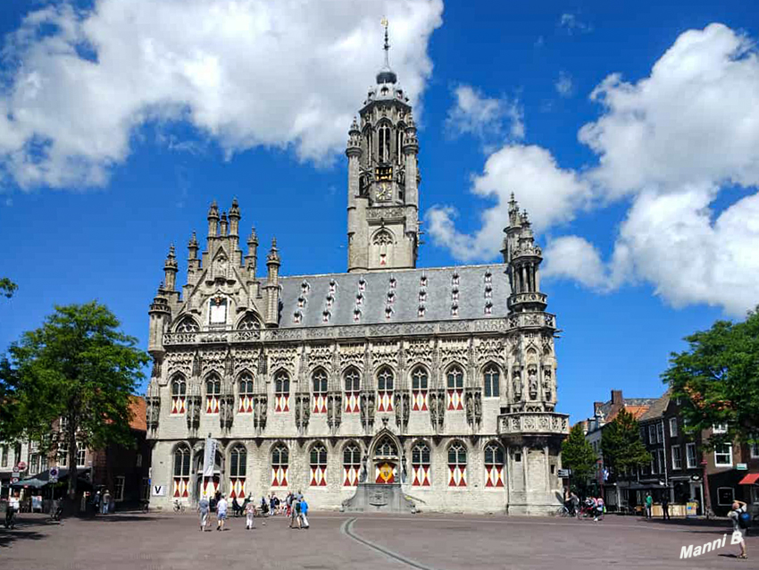 Rathaus
Spätgotisches Rathaus in Middelburg
Schlüsselwörter: Zeeland; Holland