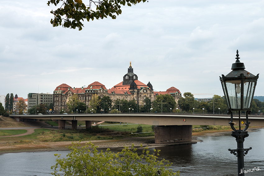 Dresden - Sächsische Staatskanzlei
Schlüsselwörter: Dresden, Sächsische Staatskanzlei