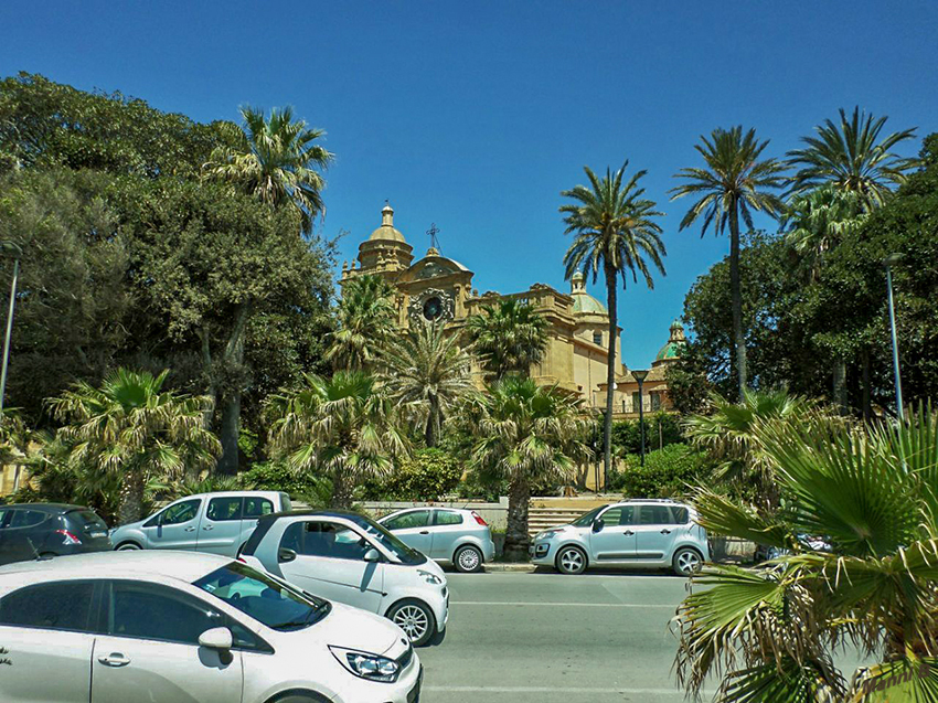 Mazara del Vallo 
ist eine Gemeinde in der Provinz Trapani in der Region Sizilien in Italien
Schlüsselwörter: Italien