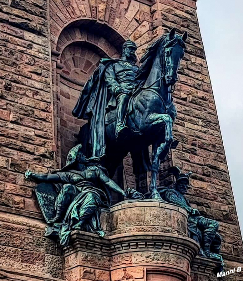 Kyffhäuser Denkmal
Reiterstandbild Kaiser Wilhelms I. „Barbablanca“
Schlüsselwörter: 2025