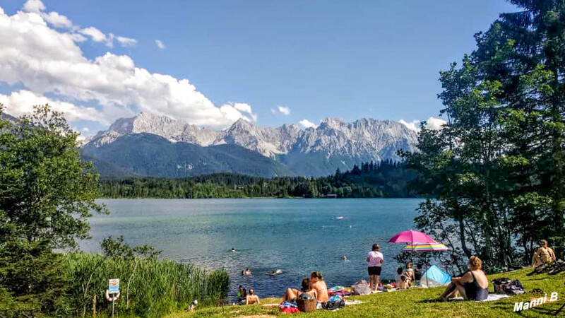 Barmsee
ist ein maximal 1,12 km langer und maximal 0,49 km breiter See im Landkreis Garmisch-Partenkirchen im Gebiet der Gemeinde Krün nördlich von Mittenwald. Am Nordwestufer des Sees befindet sich ein kleiner Badeplatz. laut Wikipedia
Schlüsselwörter: Bayern
