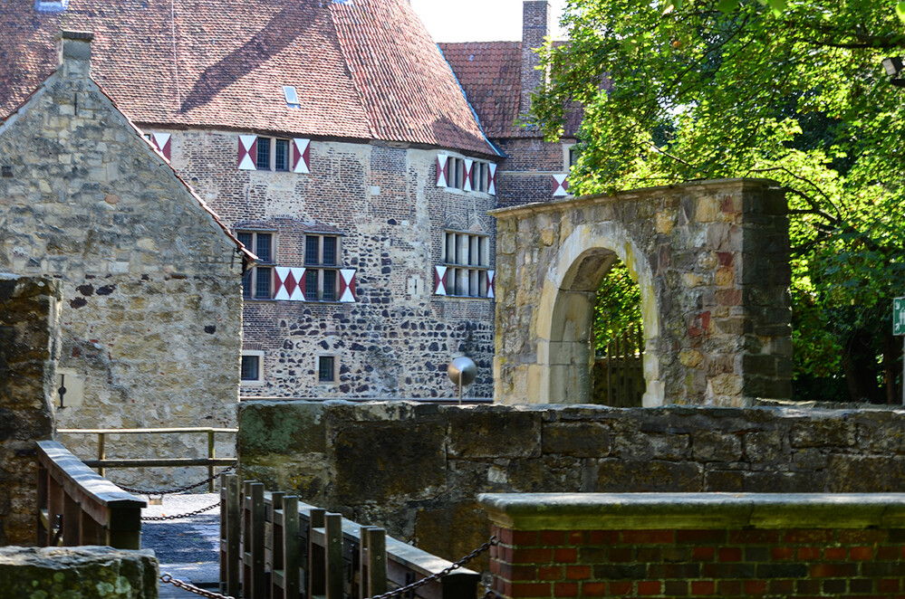 Schönes Münsterland- Burg Vischering Burganlage
Perla
Schlüsselwörter: 2023