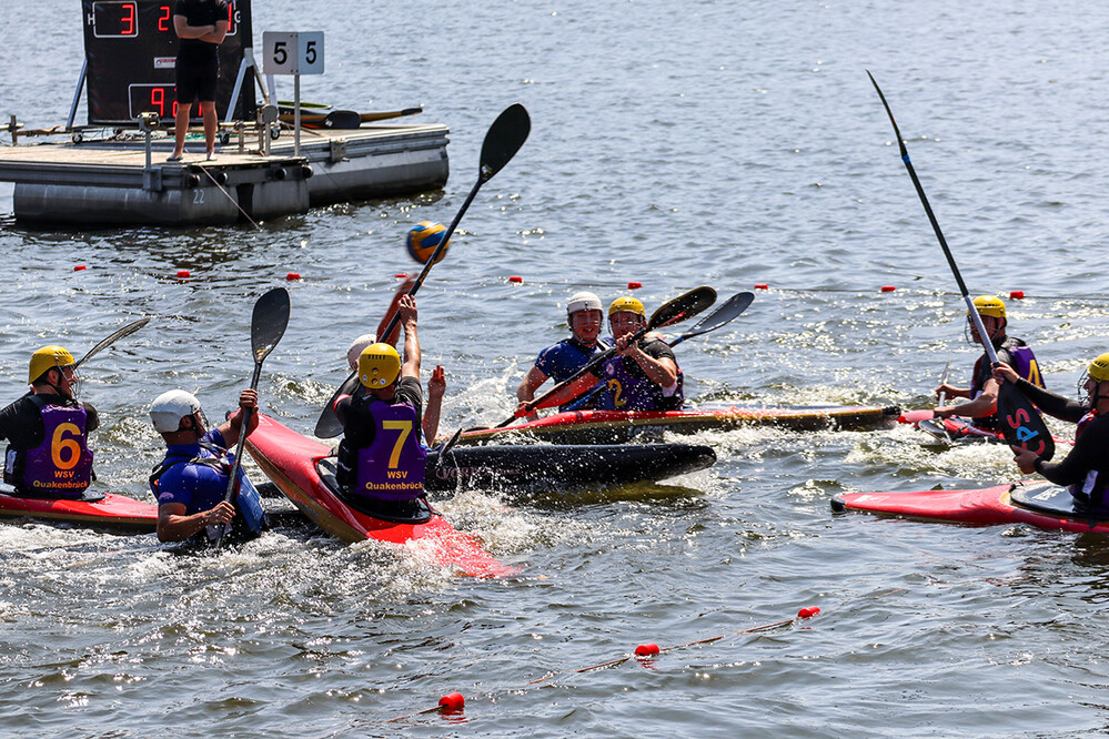 Kanupolo
Schlüsselwörter: Essen ; Baldeneysee