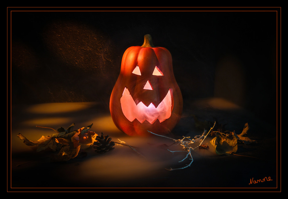 44 - Stillleben mit Kürbis
Schlüsselwörter: 2025