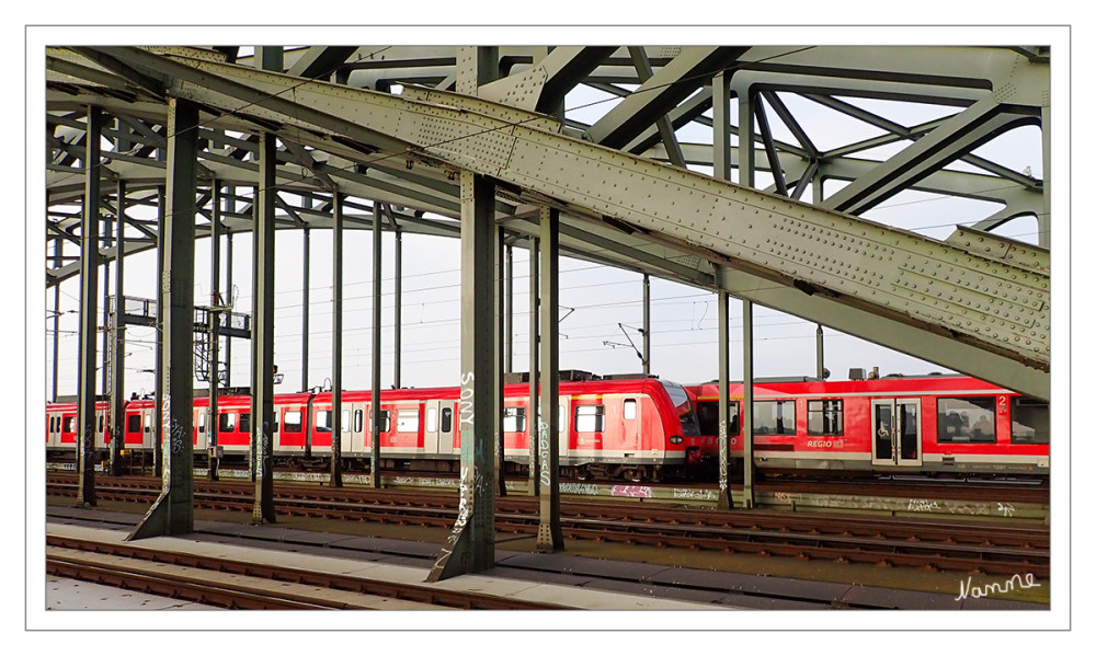 4 - Schnell aneinander vorbei
Schlüsselwörter: 2026