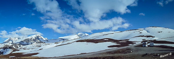 Sognefjellet
Die Straße gilt dank der spektakulären und wilden Berglandschaft als Norwegische Landschaftsroute.
laut visitnorway.com
Schlüsselwörter: Norwegen, Sognefjellet