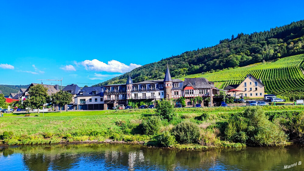 Moseltour mit Schiff
Enst an der Mosel
Schlüsselwörter: Mosel