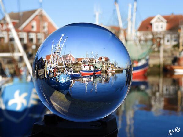 Hafenansicht
Neuharlingersiel.
Schlüsselwörter: Nordsee;