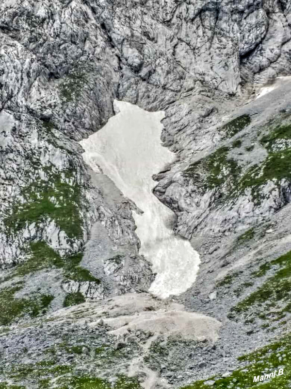 Schneeballschlacht
ist noch möglich
Schlüsselwörter: Bayern