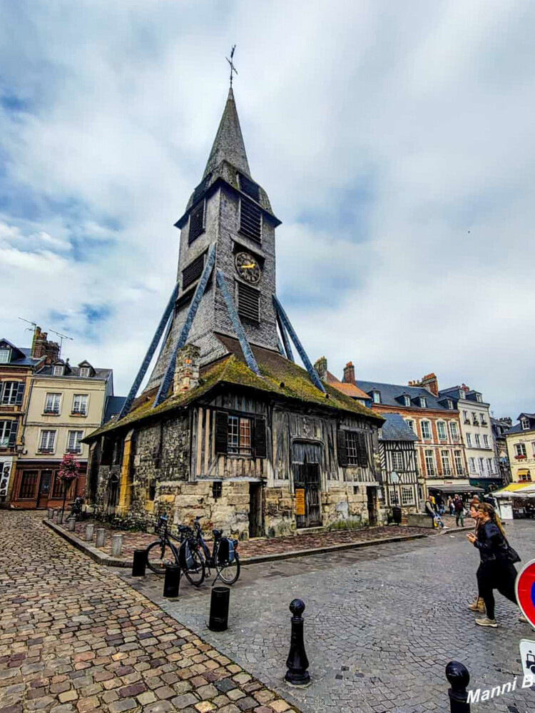 Frankreichimpressionen
Freistehender Glockenturm der Eglise Ste Catherine
