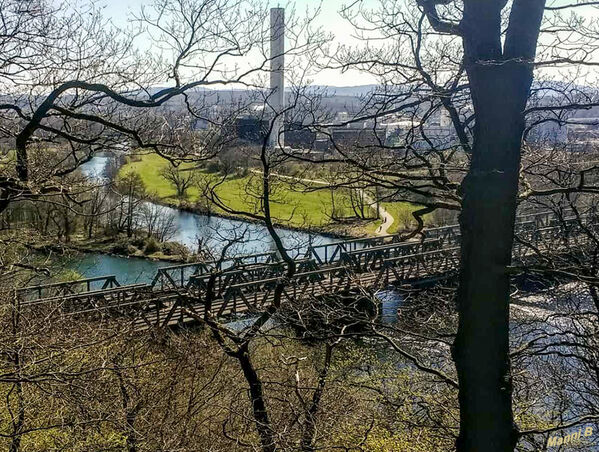 Ausblick
auf die Mündung der Lenne in die Ruhr
