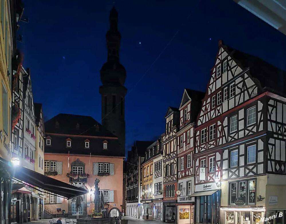 Impressionen aus Cochem
Marktplatz
Schlüsselwörter: Mosel