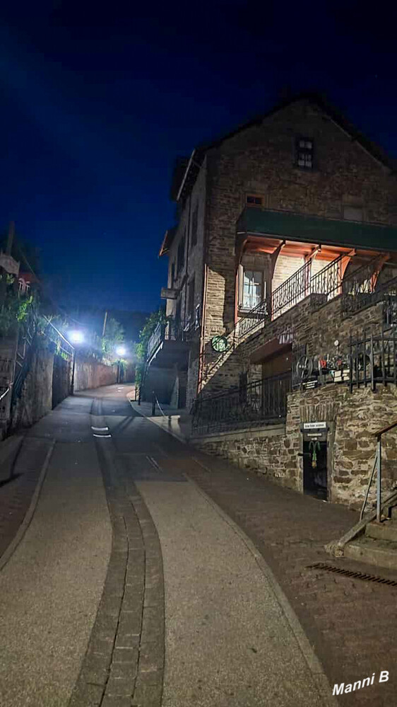 Impressionen aus Cochem
Weg zur Reichsburg
Schlüsselwörter: Mosel