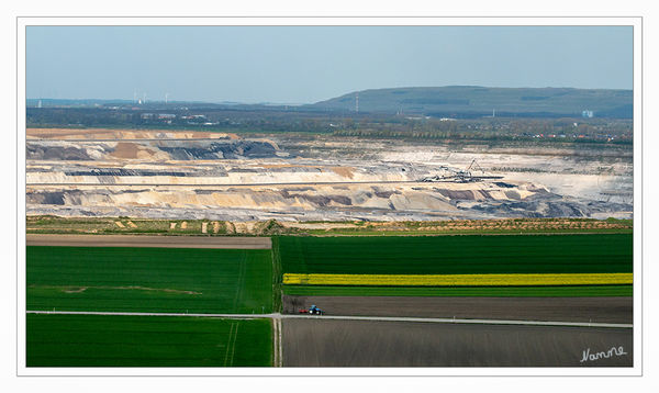 Braunkohletagebau Inden
Der gleiche Absetzer vom Indemann aus gesehen.
Schlüsselwörter: Braunkohletagebau Inden